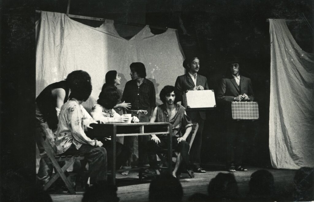 A la diestra de Dios padre (1972)